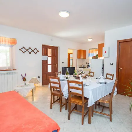 Vinka - Roj434 Apartament